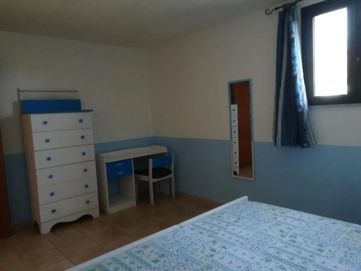 L'Oasi Villa SantʼAntìoco Vakantiehuis